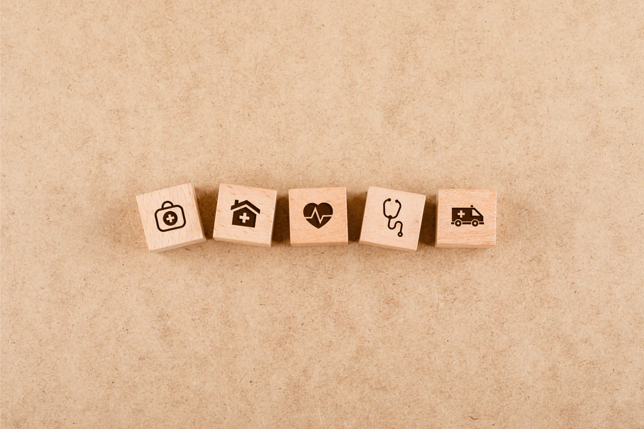 Ubezpieczenie w podróży służbowej a EKUZ