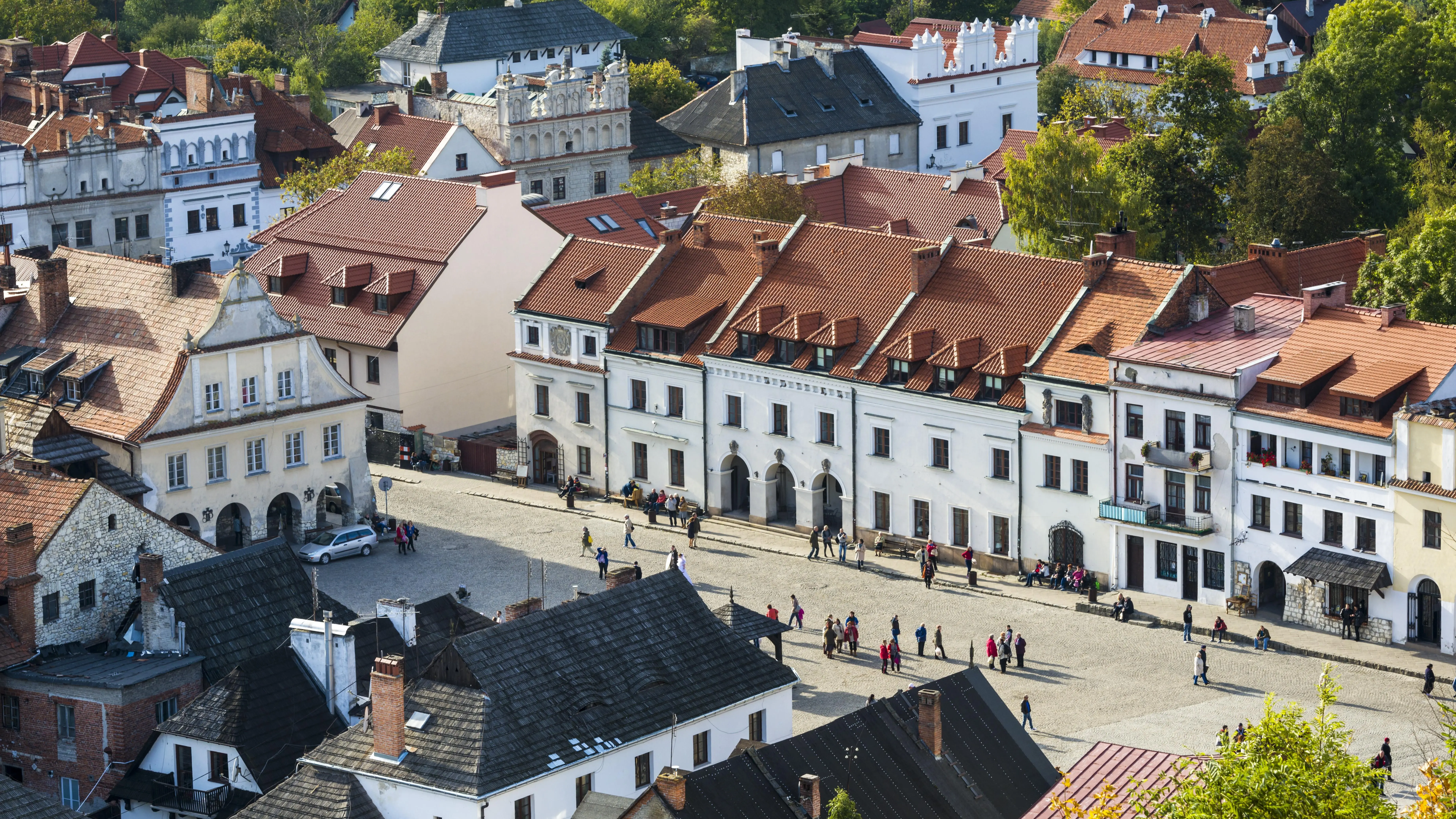 Kazimierz Dolny Market Square and historic townhouses
